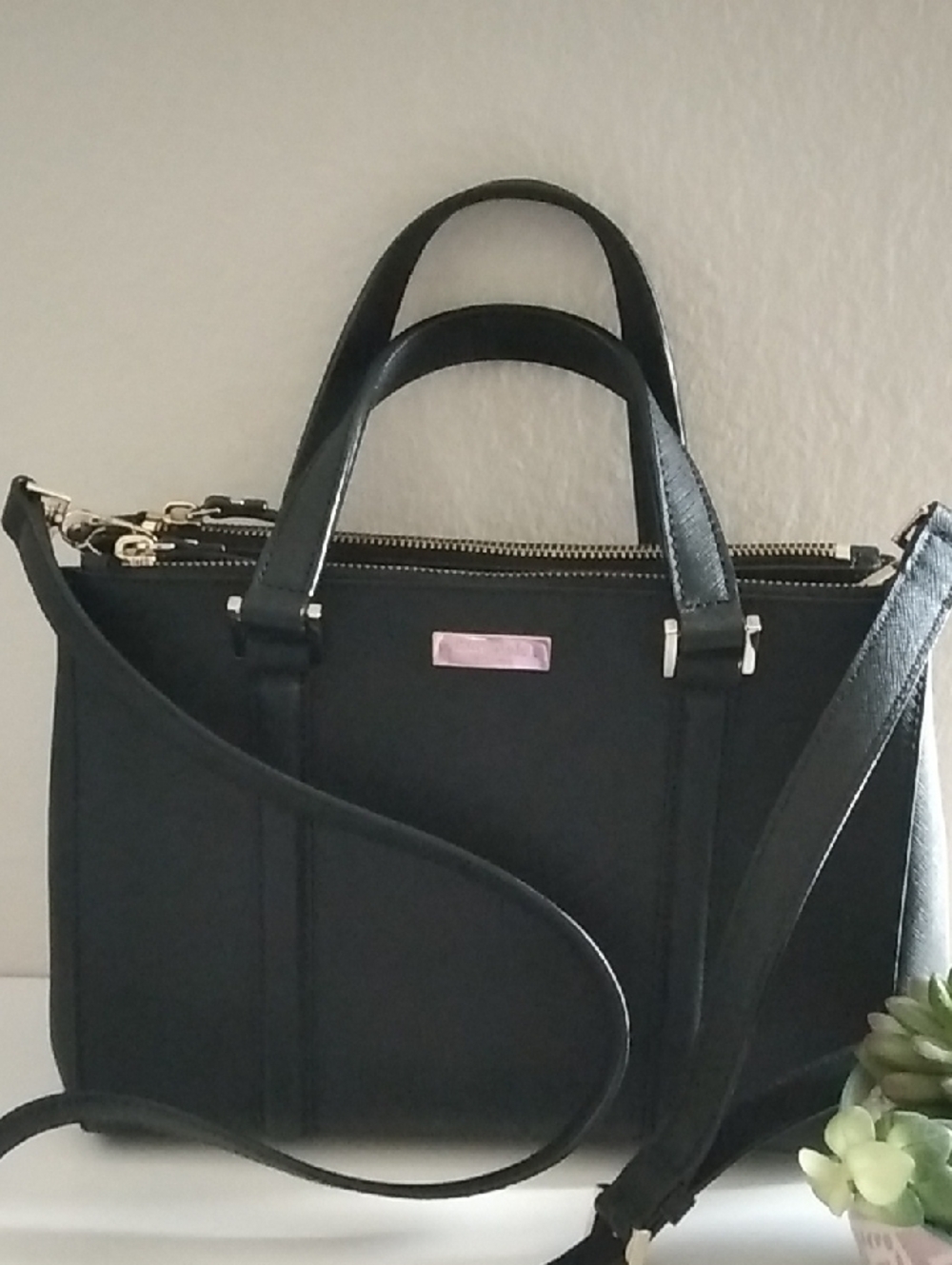 Kate Spade Classic Black Women’s Leather Bag
